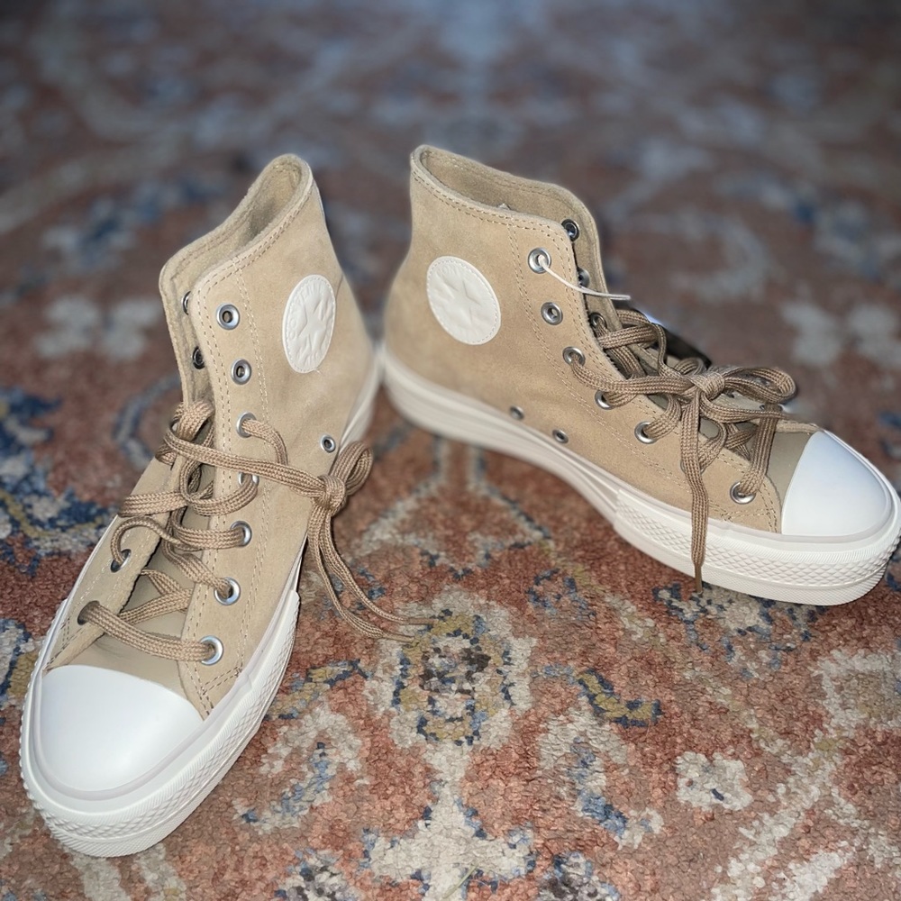 Chuck Taylor Allstar Lift Suede